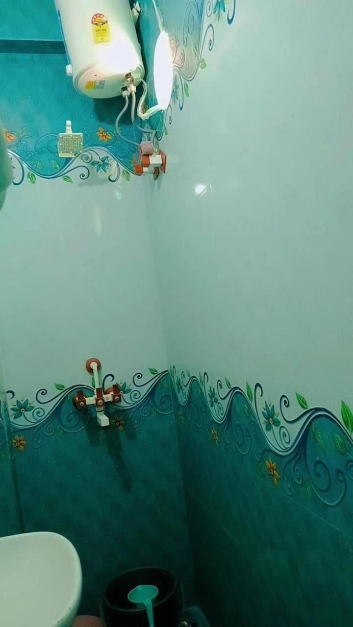 فندق Shri Radha Nikunj Vrindāvan المظهر الخارجي الصورة